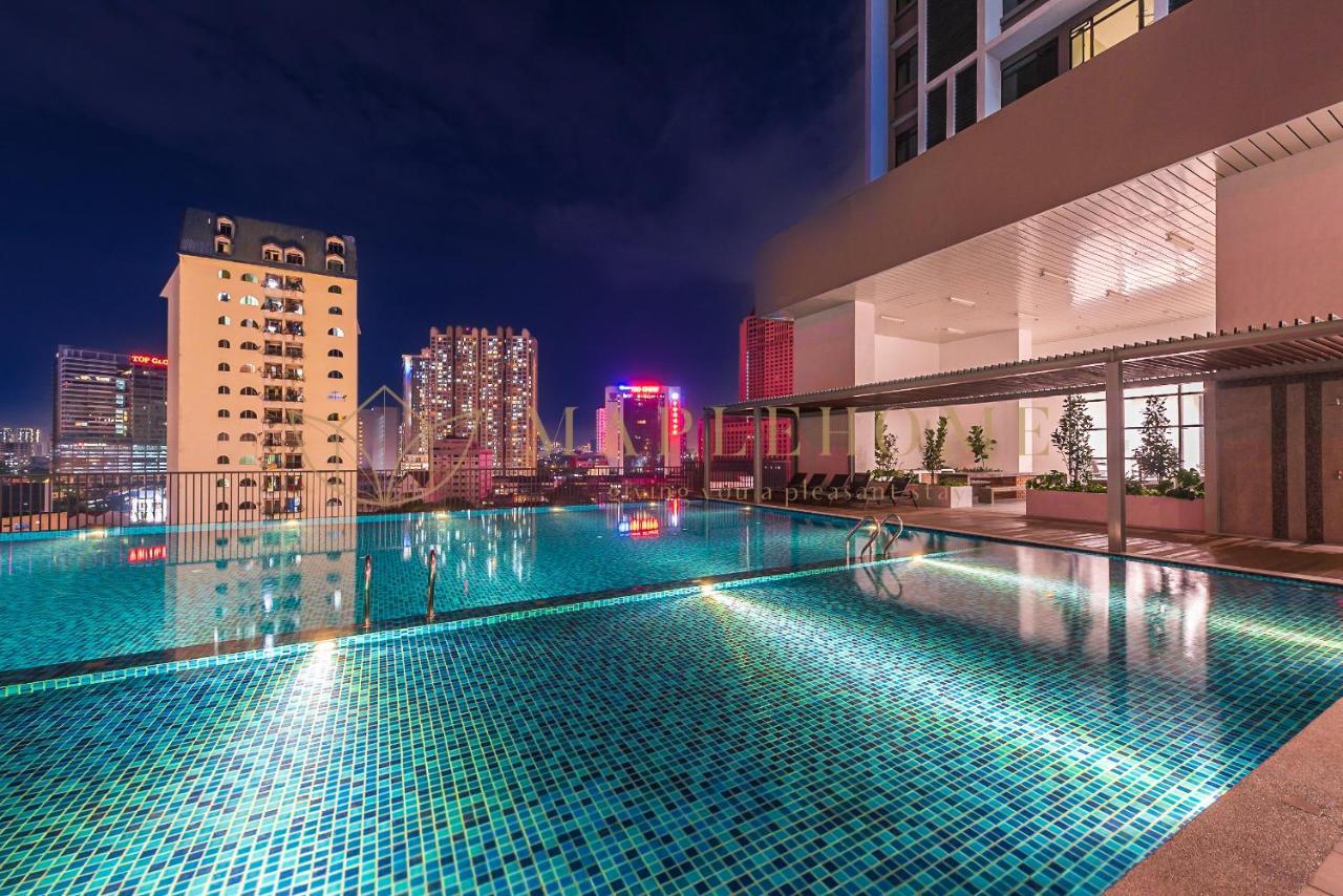 Chambers Premier Apartment